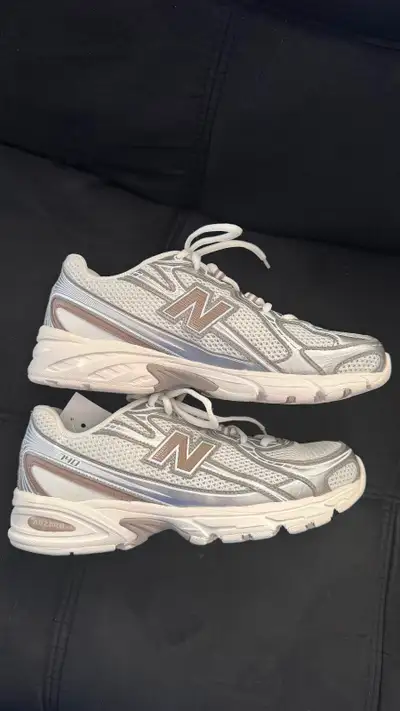 New Balance 740 Running Shoes, View more