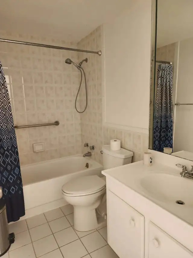 Beach Front, Ocean View 2 Bdr Condo, Hollywood Florida in Florida in Canada - Image 8