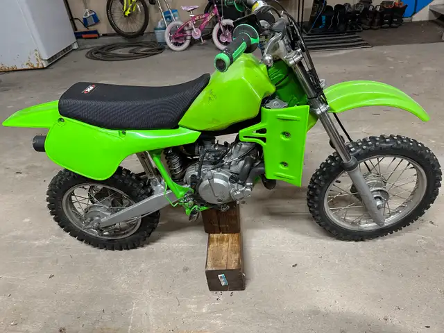 2000 Kawasaki KX60 in Dirt Bikes & Motocross in Winnipeg - Image 4
