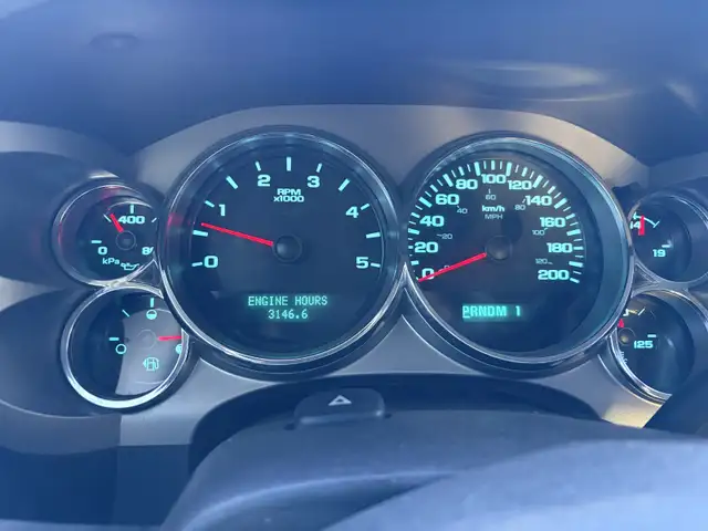 Silverado Duramax only 79,000 k in Cars & Trucks in Strathcona County - Image 5