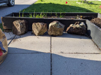 Landscaping stones/ rocks