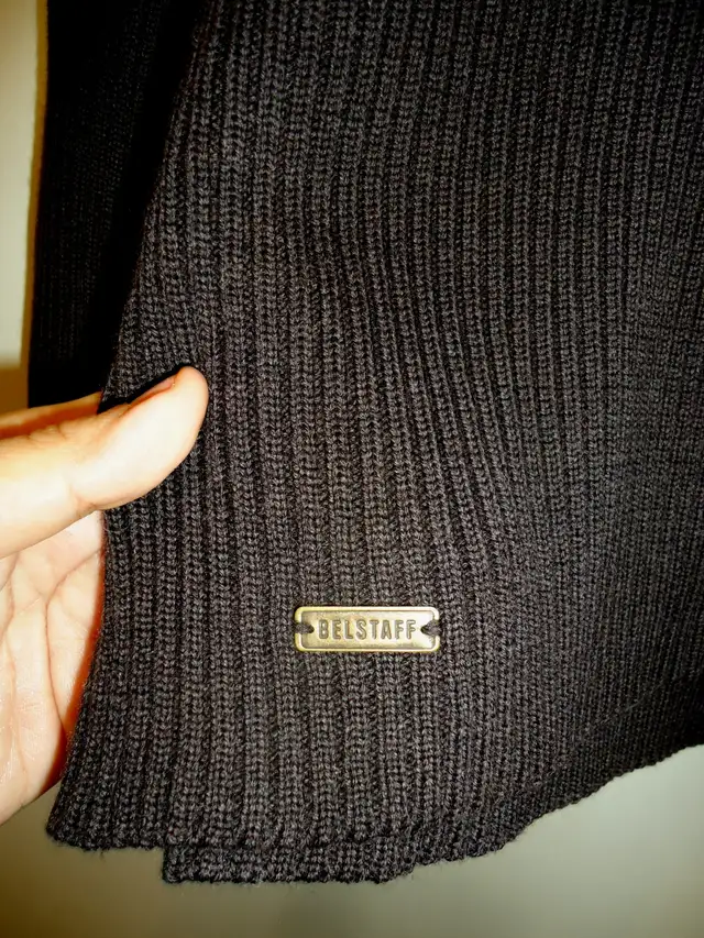 Belstaff Brown Wool Button up Sweater Size M Mint in Men's in Mississauga / Peel Region - Image 5