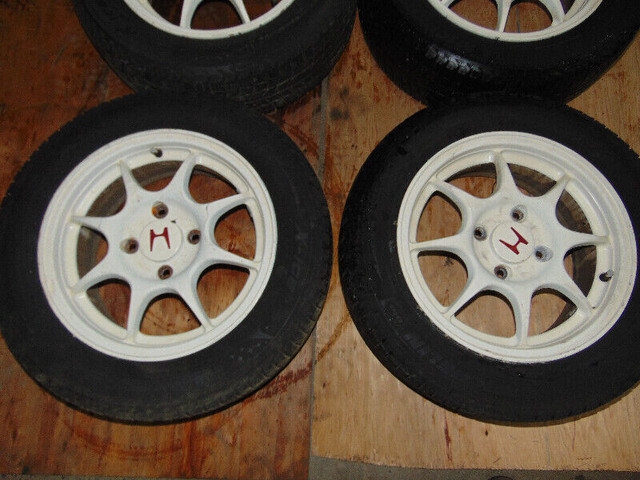 195-60-15 MICHELIN WINTER TIRES ACURA INTEGRA DC2 MAG WHEELS JDM dans Moteur, Pièces de Moteur  à Ouest de l’Île - Image 3