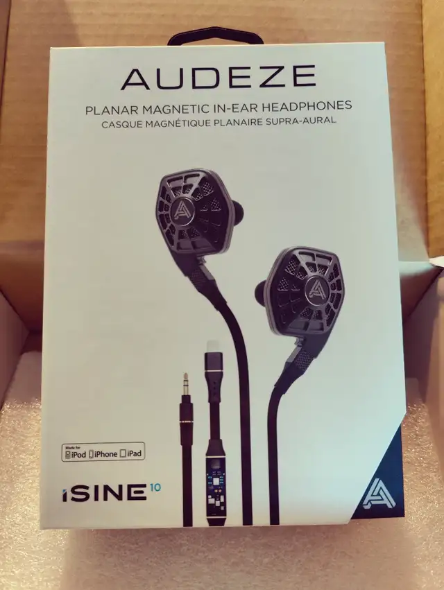 Audeze isine 10 new in box in Headphones in Hamilton - Image 4