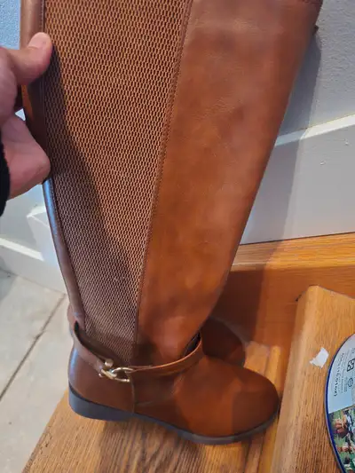 New Women cowboys  boots 6, View more