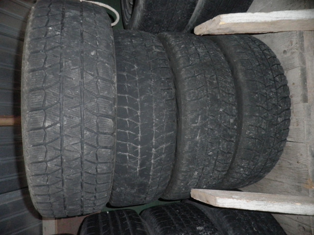 2014 Yaris Winter Tires on Rim Bridgestone Blizzak in Tires & Rims in Hamilton - Image 2