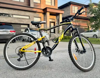 Vélo CCM 26", View more