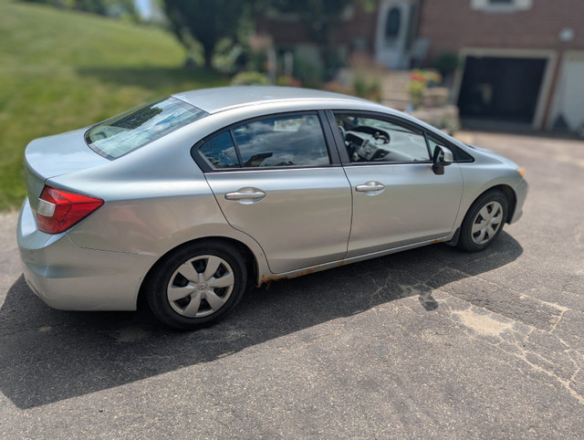 PENDING SALE 2012 Honda Civic, 5 speed standard, great condition in Cars & Trucks in Owen Sound - Image 4