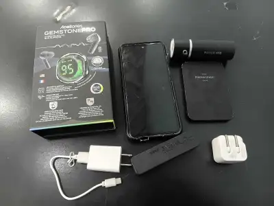 Samsung Galaxy S20 FE Bundle with Accessories price 170 OBA, View more