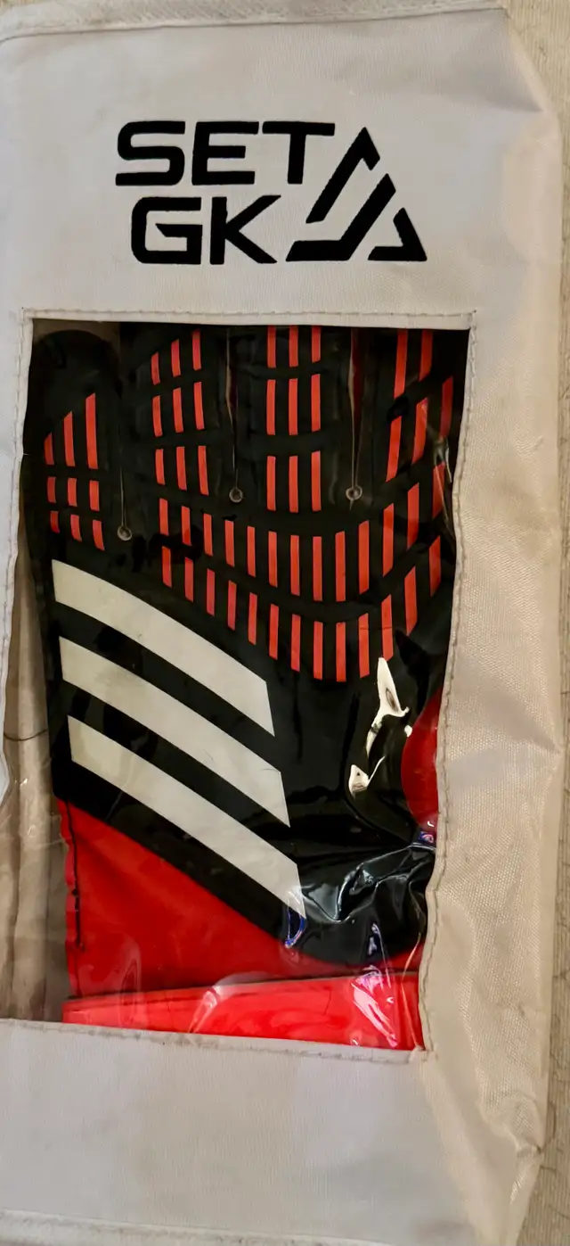 Set GK vice day edition elite pro level glove used in Hockey in Oakville / Halton Region - Image 3