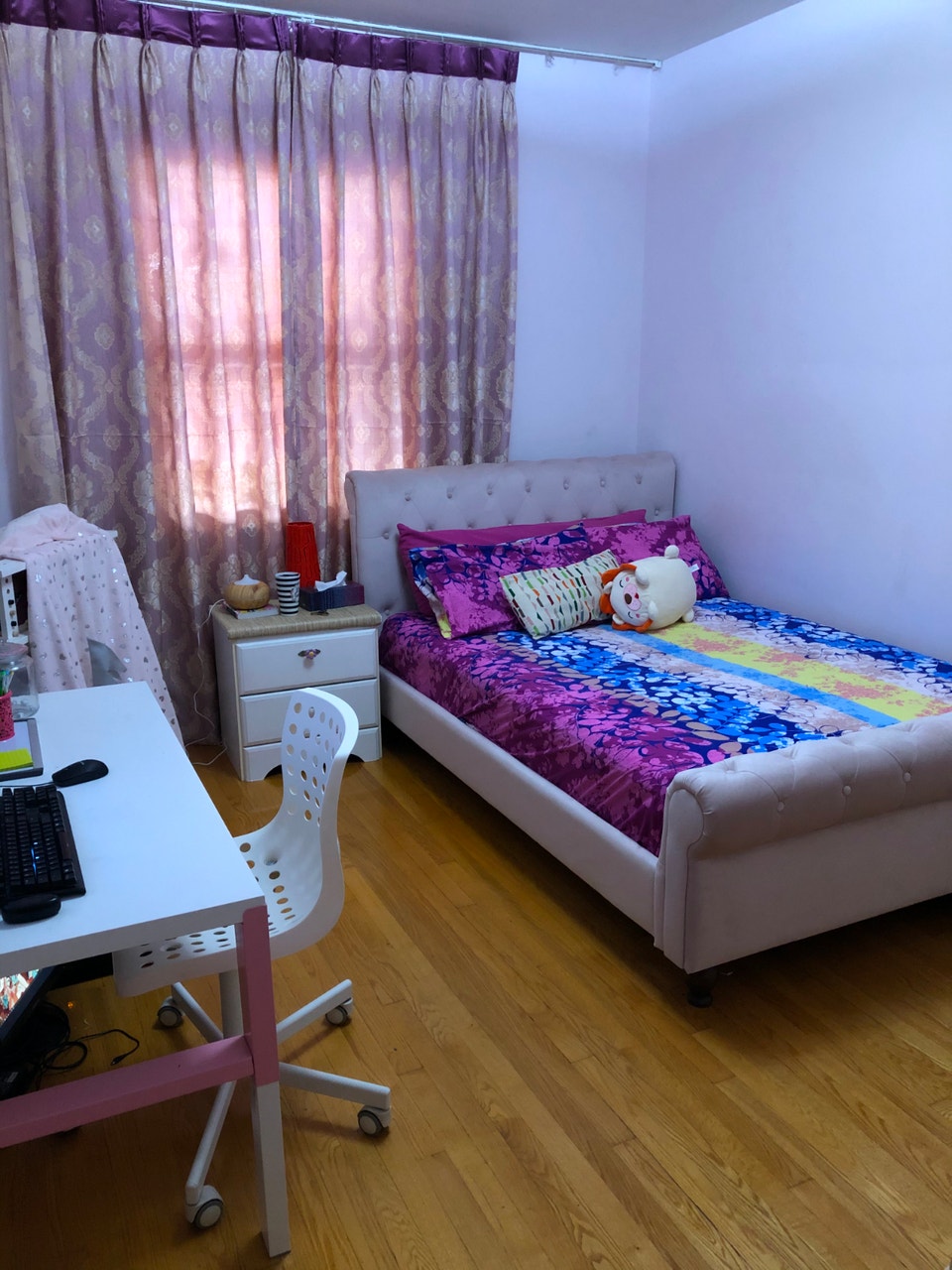 Nice clean 6 1/2 with driveway, basement, backyard for Rent 5