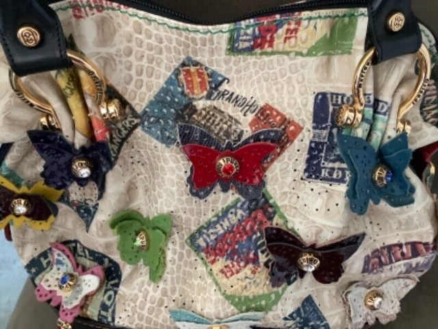 Marino Orlando handbag value of $1,150 in Women's - Bags & Wallets in Gatineau - Image 3