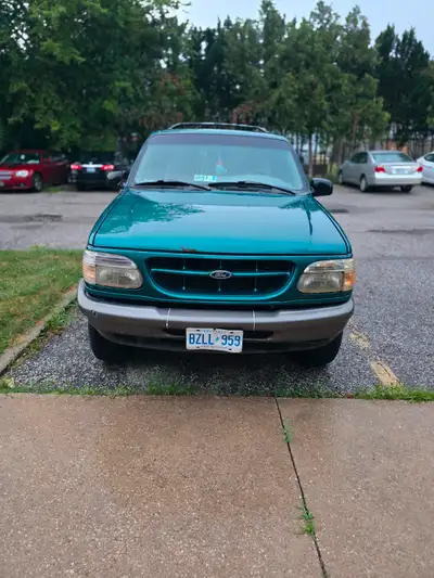 Motor is in great condition,body need work or you can used it for repairs if you have a ford sale as...