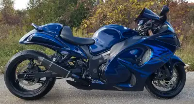 Suzuki Hayabusa Gen2 2010. The Suzuki Gen2 is one of the best built sport touring motorcycles on the...
