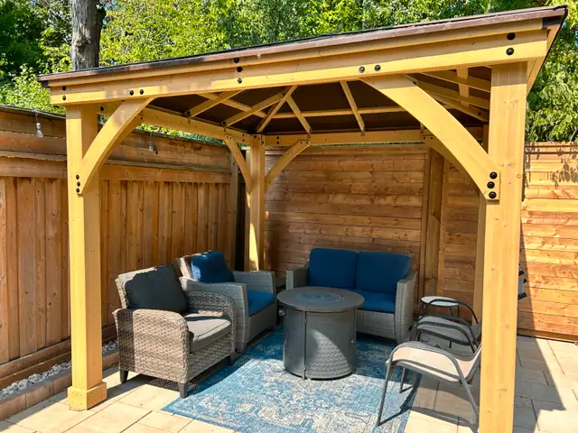 10x 10 Cedar Gazebo63373373762177121