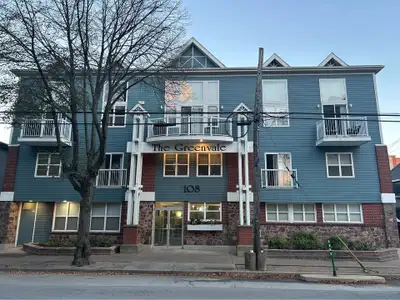 Spacious and bright 2 bedroom, 2 bathroom plus den apartment in the heart of Downtown Dartmouth!! Wa...