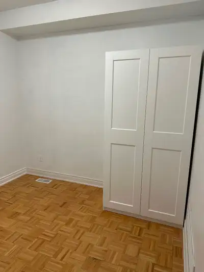 Spacious 1 bedroom for rent in York university , unfurnished room all utilities and internet include...
