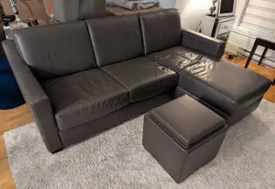 Divan en cuir/Leather sofa, View more