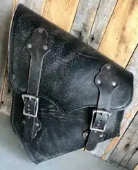 WANTED Old leather motorcycle bags