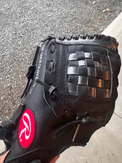 Left handed baseball glove, View more