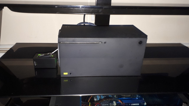 Xbox Series X Bundle in Xbox Series X & S in Bedford - Image 2