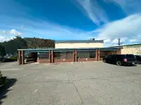 High Exposure warehouse /office/showroom lease space
