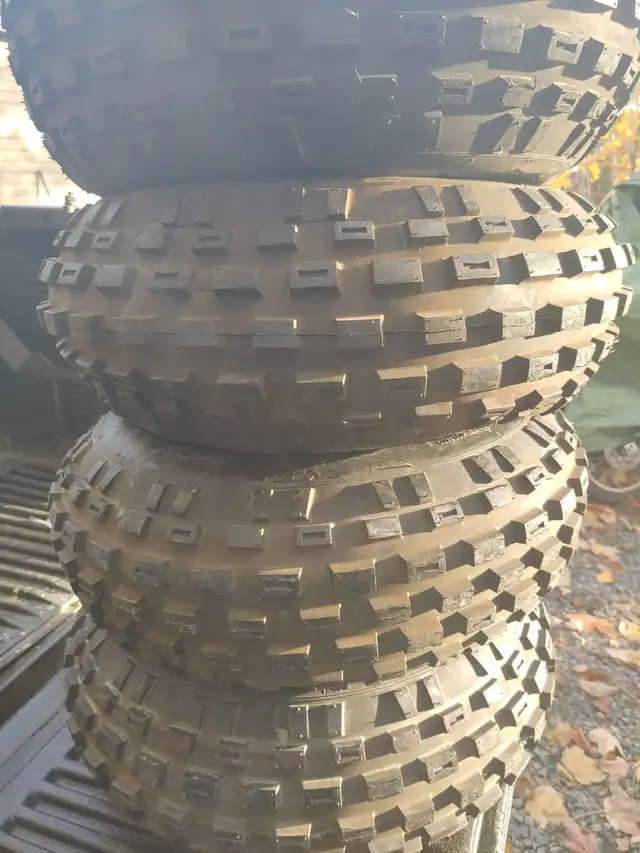 (4) Pneus de VTT Neuf ou de Petite Remorque Hors Route,21x7.00-1 in Tires & Rims in Lanaudière - Image 2