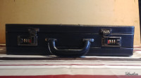 Valise Bugatti Extensible/Combinaisons