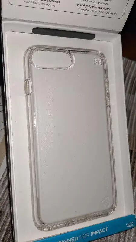 Speck Presidio Clear Case for iPhone 8 Plus iPhone 7 Plus in Cell Phone Accessories in Mississauga / Peel Region - Image 3