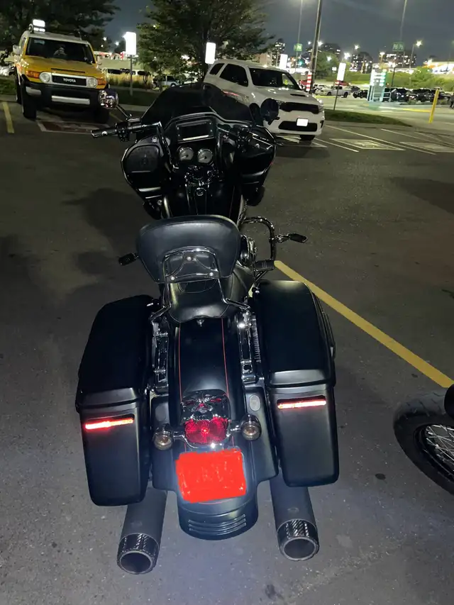 2015 Harley Davison’s road glide special,  103 twin cam in Touring in Mississauga / Peel Region - Image 8