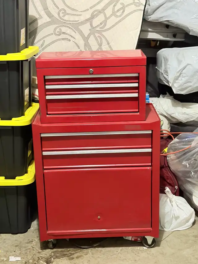 Rolling Tool Chest in Tool Storage & Benches in Mississauga / Peel Region - Image 3