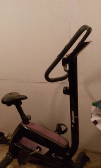 Exercise bike - Excellent condition, Great price