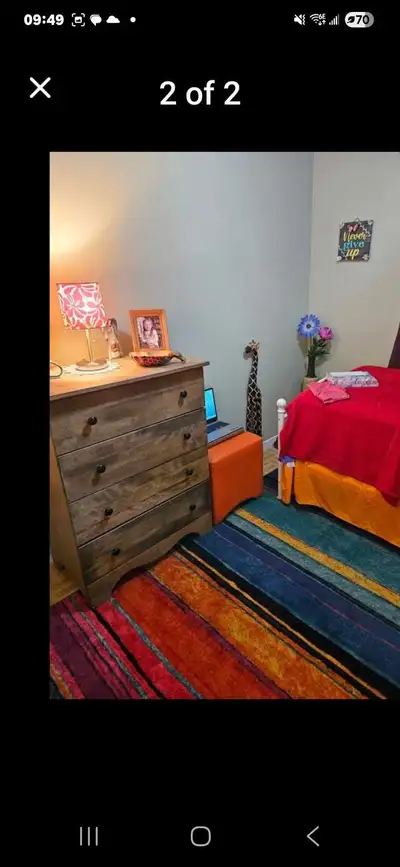 ROOM FOR RENT FOR ONE PERSON AND ONE PERSON ONLY. CENTRALLY LOCATED CLOSE TO LOBLAWS FOOD BASICS AND...