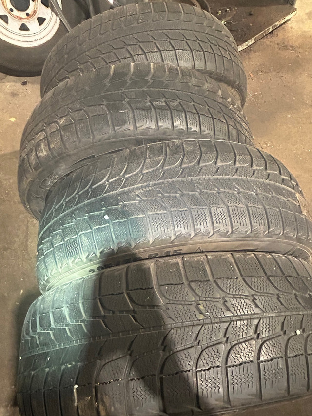15” steel Rims 5x 114.3 bolt pattern w/ Michelin x ice tires in Tires & Rims in Hamilton - Image 4