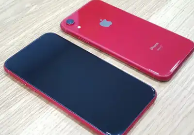 iPhone XR red 64G, View more