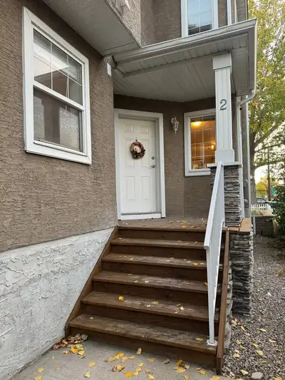 Roommate wanted - 2bed/2 bath in Inglewood Townhouse