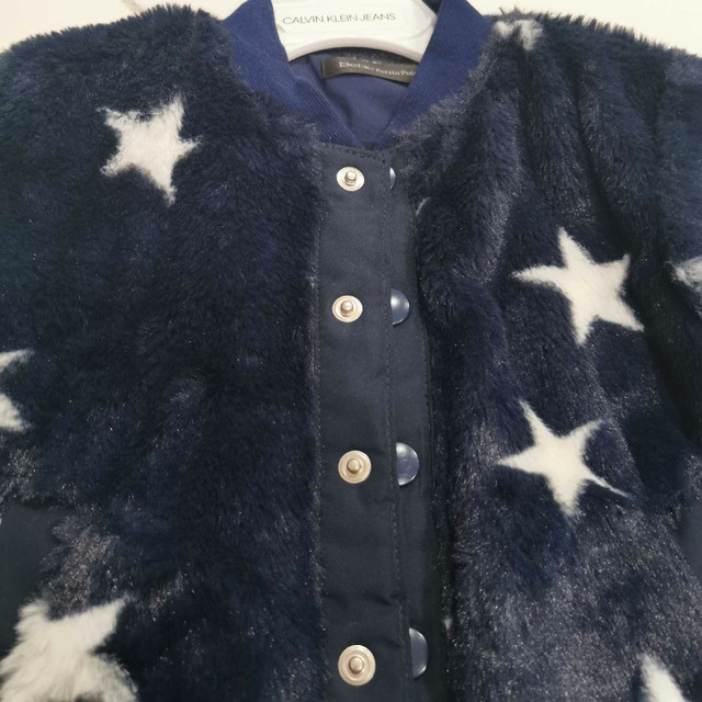 Japan kids Luxury brand Bebe little kids fur jacket in Clothing - 2T in Mississauga / Peel Region - Image 3