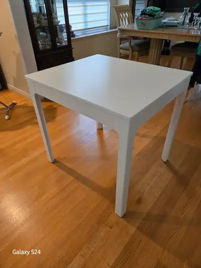 Dining Table for 2 & 4 people ( expandible ), View more