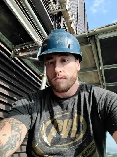 I am 35 years old been working in the trades for roughly 20 years. I have a versatile skillset. Pref...