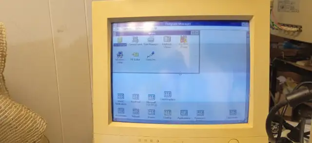 Vintage IBM PS/2 model 8557 computer, Good Working in Desktop Computers in City of Toronto - Image 4