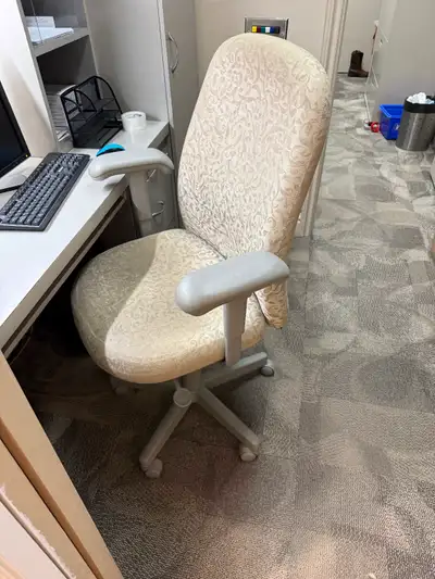 Office chairs (desk chairs - waiting area chairs), View more