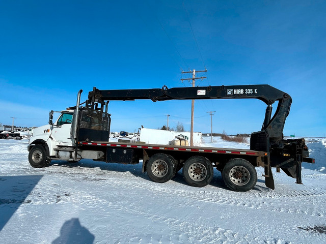 2007 Sterling tri drive  truck with 335k hiab picker and deck in Heavy Trucks in Saskatoon - Image 3