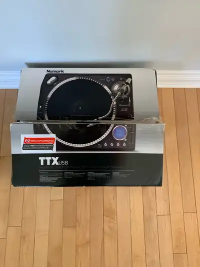 NEW Numark TTX usb turntable, View more