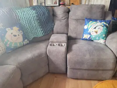 Free couch, View more