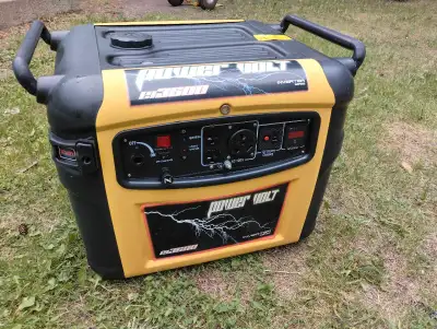 3600watt inverter generator Gas engine Runs and works as it should Asking $600 cash only no transfer...