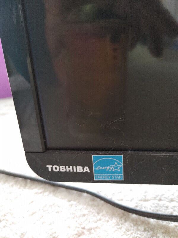 TOSHIBA TV and REMOTE for sale! in TVs in Calgary - Image 3
