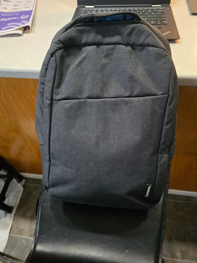 LENOVO  X1  CARBON   I 7  COME NEUF in Laptops in Victoriaville - Image 5