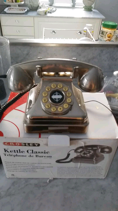 Crosley classic vintage kettle phone brushed Chrome, View more