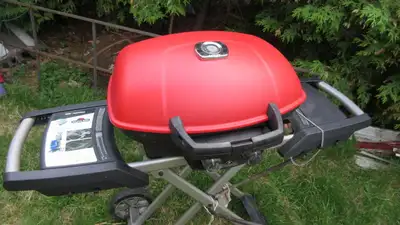 Napoleon Portable Propane BBQ Grill Folding Scissor Cart, View more
