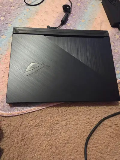 Laptop ROG strix G512LI 2020 with Cooling Fan, View more